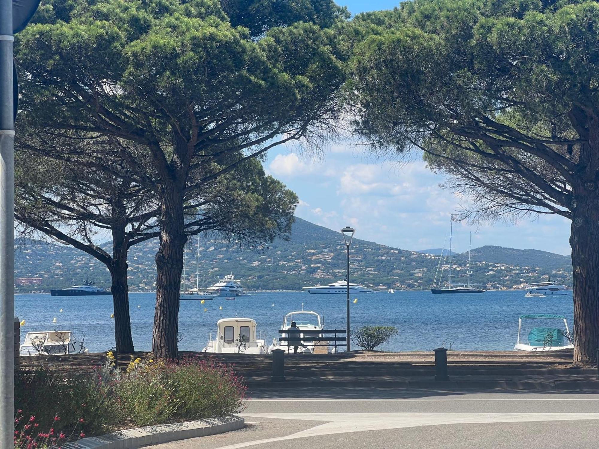 Superbe Appartement Avec Terrasse Jardin Et Parking Prive Saint Tropez Exteriér fotografie