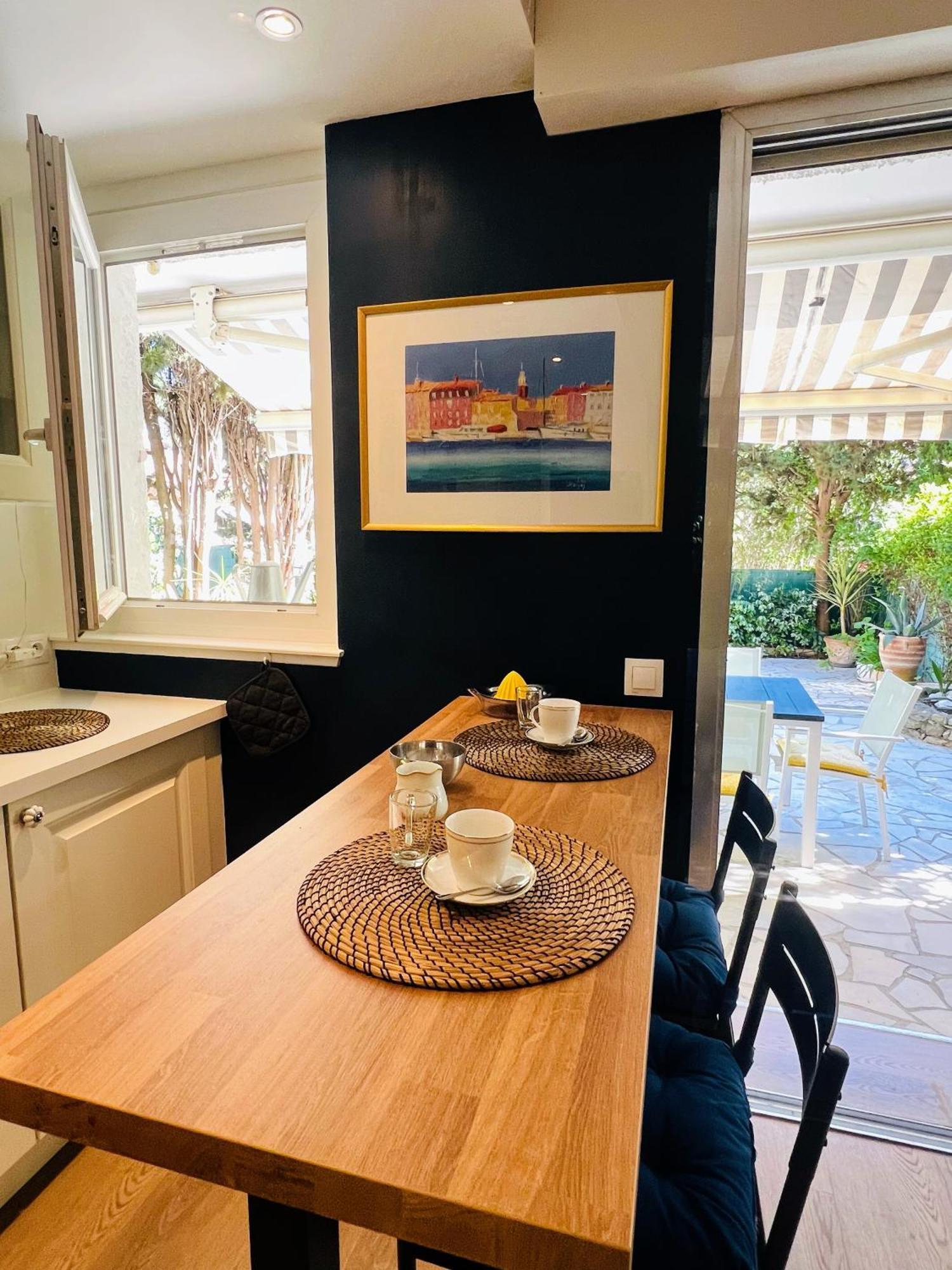 Superbe Appartement Avec Terrasse Jardin Et Parking Prive Saint Tropez Exteriér fotografie