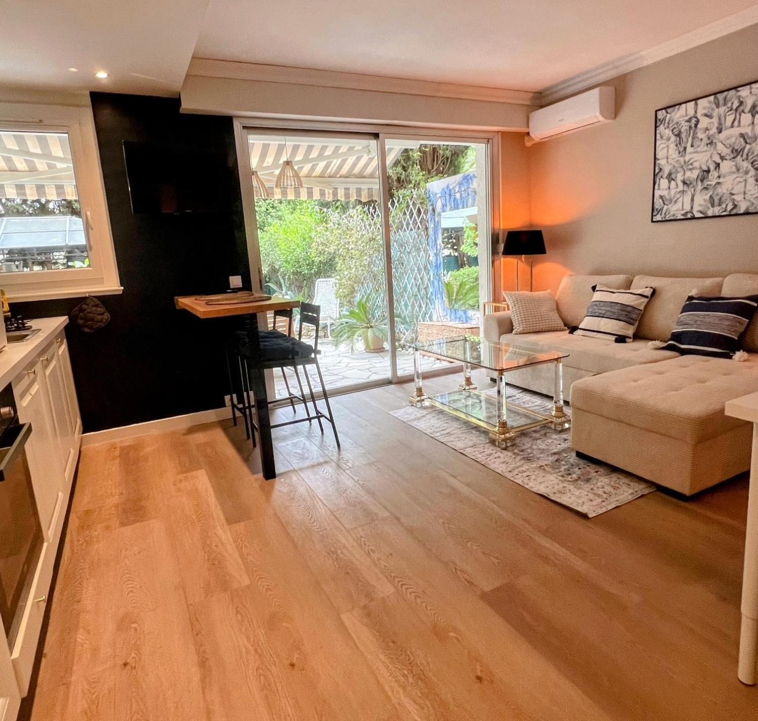 Superbe Appartement Avec Terrasse Jardin Et Parking Prive Saint Tropez Exteriér fotografie